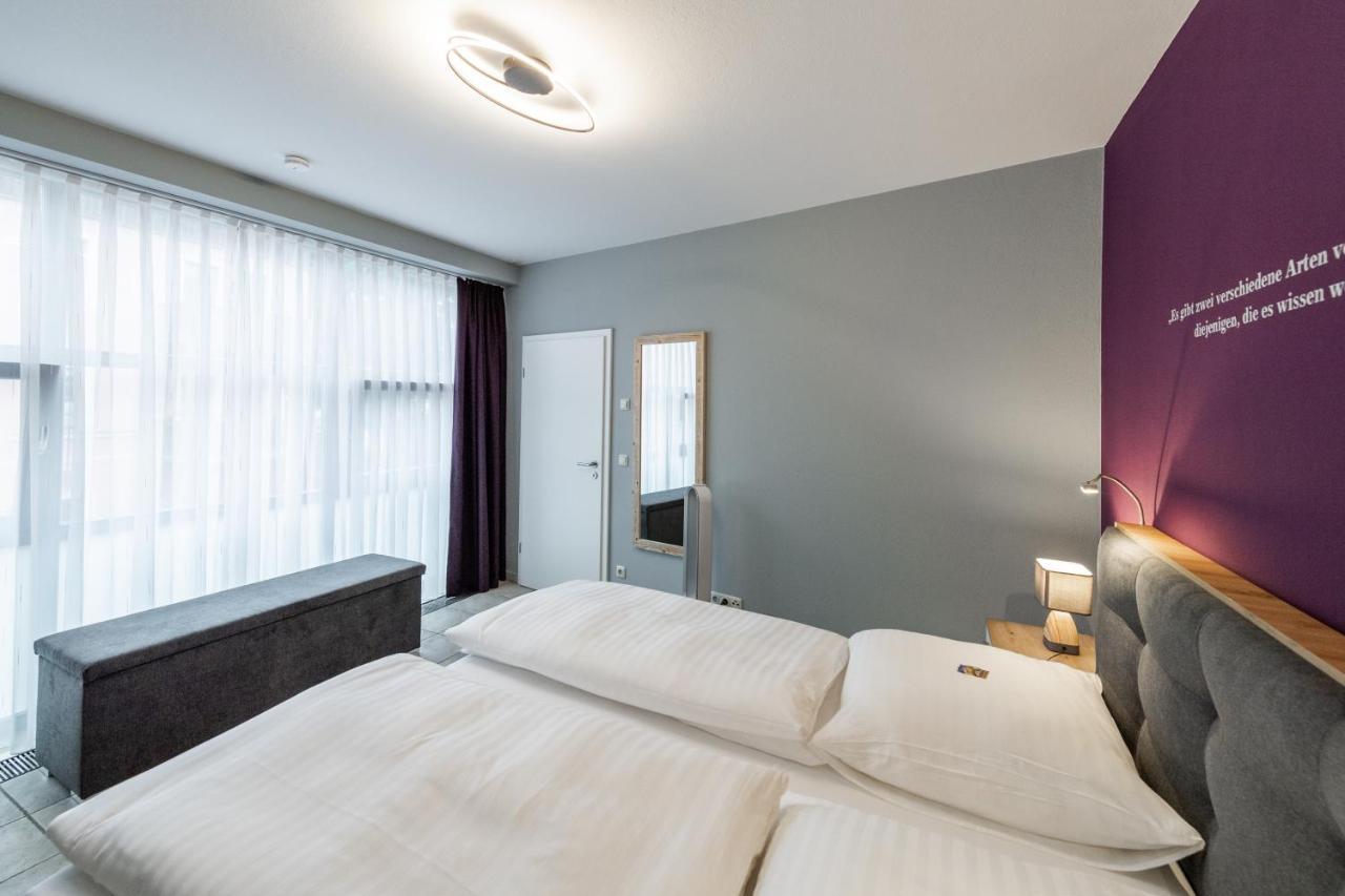 Pension Typisch Naumburg Naumbourg Extérieur photo