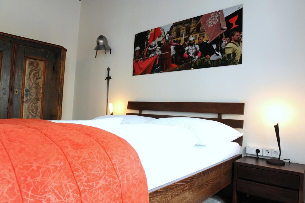 Pension Typisch Naumburg Naumbourg Chambre photo